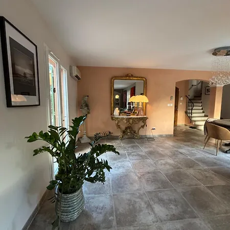 Villa Rosalia *