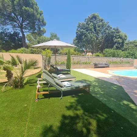 Villa Rosalia *