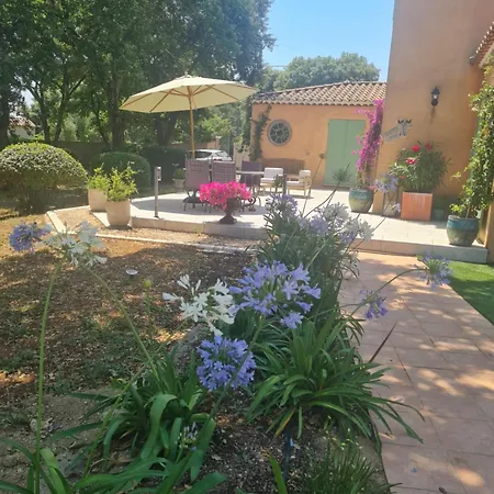 Rosalia Villa Uzes